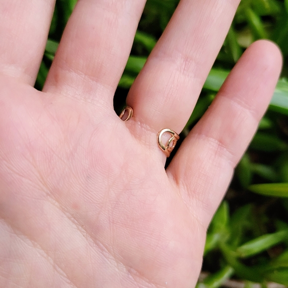 New Classic Gold Simple Dainty Infinity Ring Band & Toe Ring - Picture 7 of 7